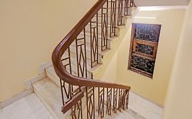 Super Hotel O Avenue Inn Near Birla Mandir